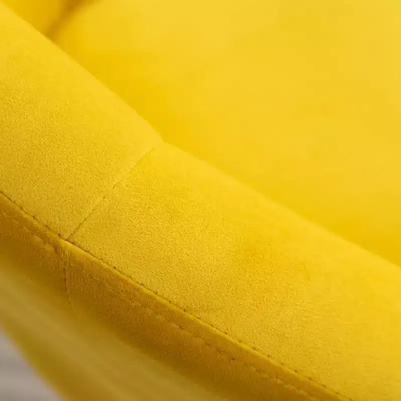 Poltroncina girevole in velluto giallo trapuntato, 1 posto