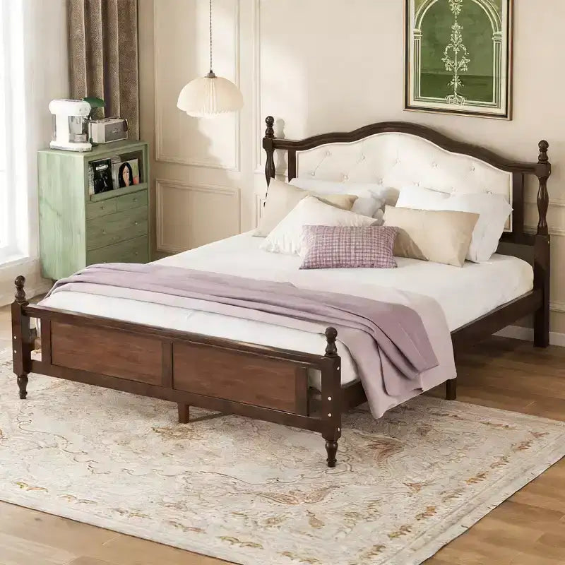 Letto a piattaforma Queen ciliegio/noce con testiera imbottita e pediera a pannello – 1–2 posti