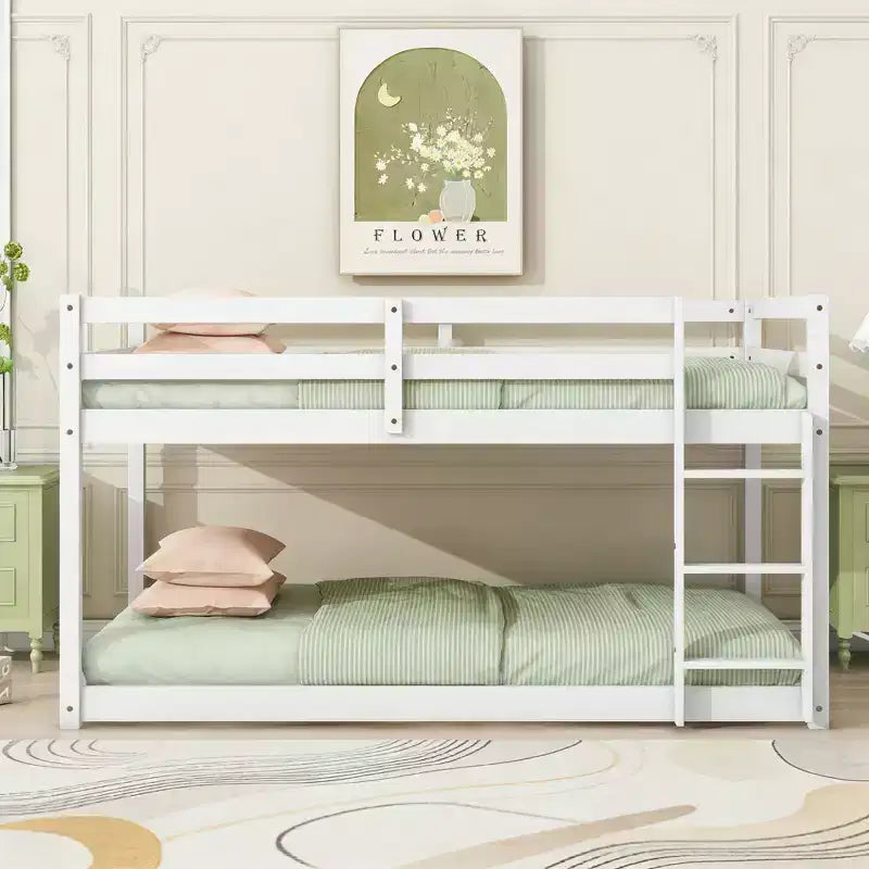 Letto a castello basso singolo su singolo con scaletta e sponda di protezione, 5 colori, per 2 persone