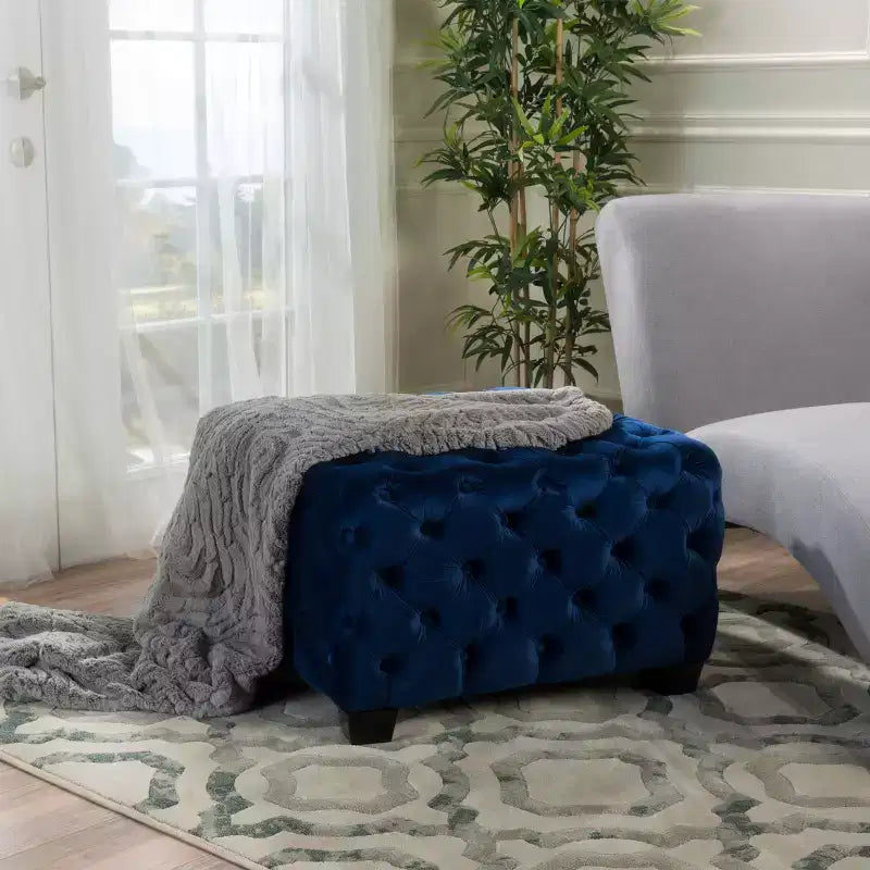 Panca poggiapiedi quadrata in velluto grigio/blu navy – 1 persona