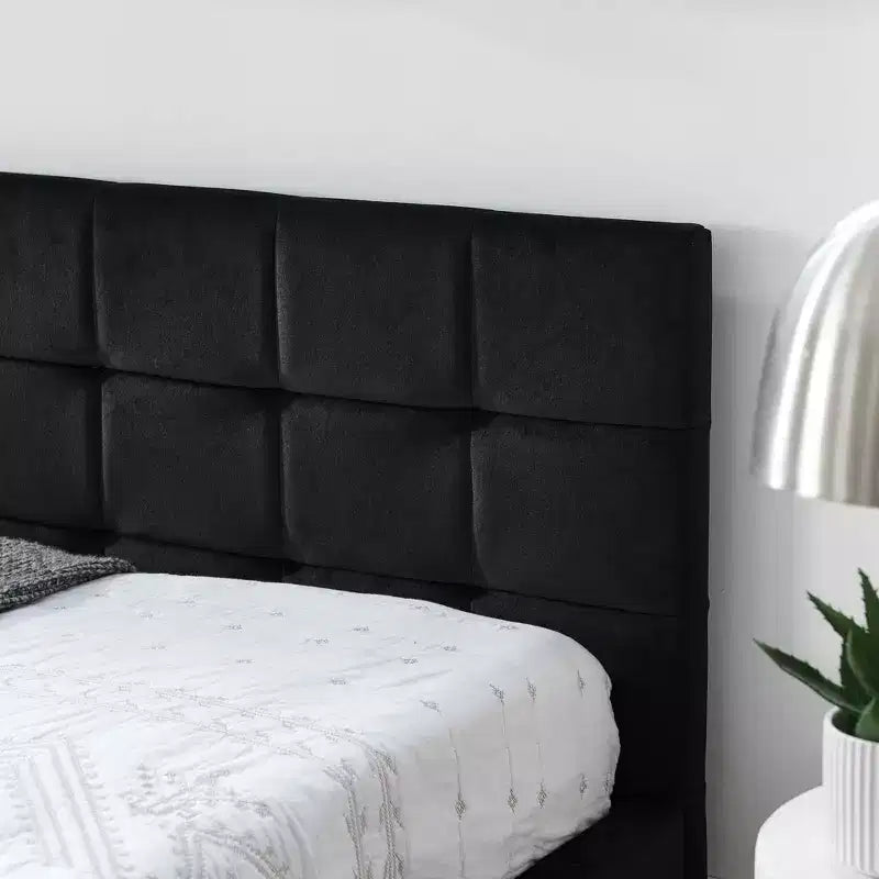 Telaio Daybed Queen in velluto nero con schienale e braccioli, 1 persona