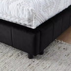 Telaio Daybed Queen in velluto nero con schienale e braccioli, 1 persona