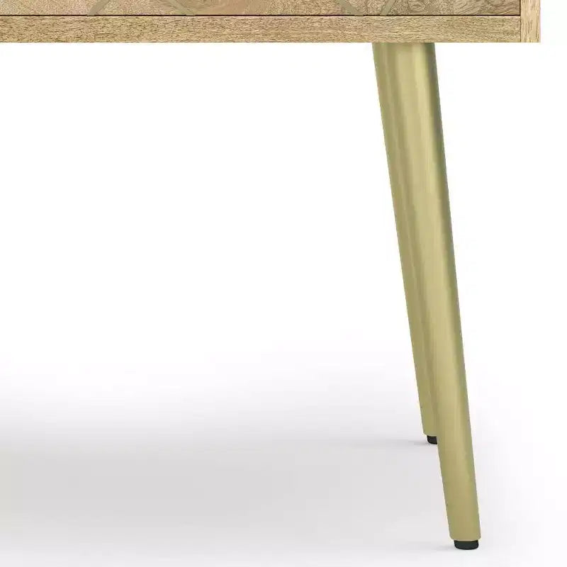 Tavolino laterale quadrato marrone naturale con cassetto, legno di mango e metallo dorato, stile moderno di metà secolo